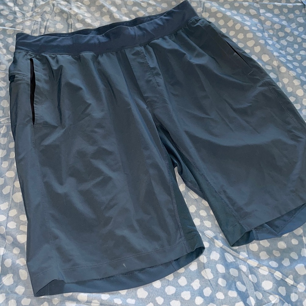 Men’s lululemon shorts